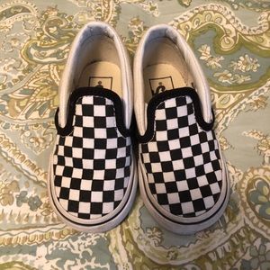 Kids Checkerboard slip-on Vans